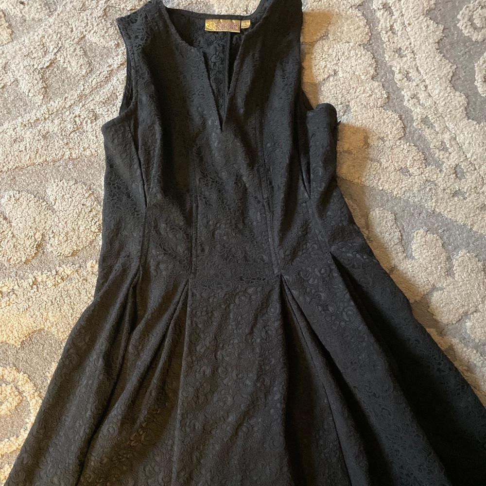 Black Vera wang dress